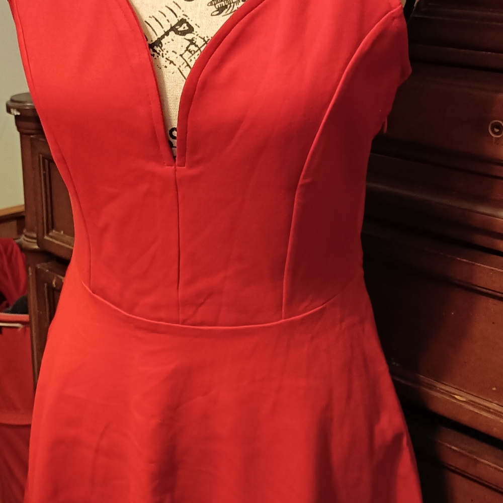 Chic Red Midi Dress
